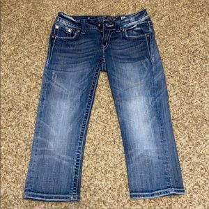 Capri Miss Me Jeans